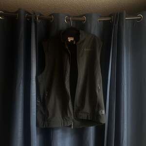 Cinch Men's Black Solid Bonded Vest